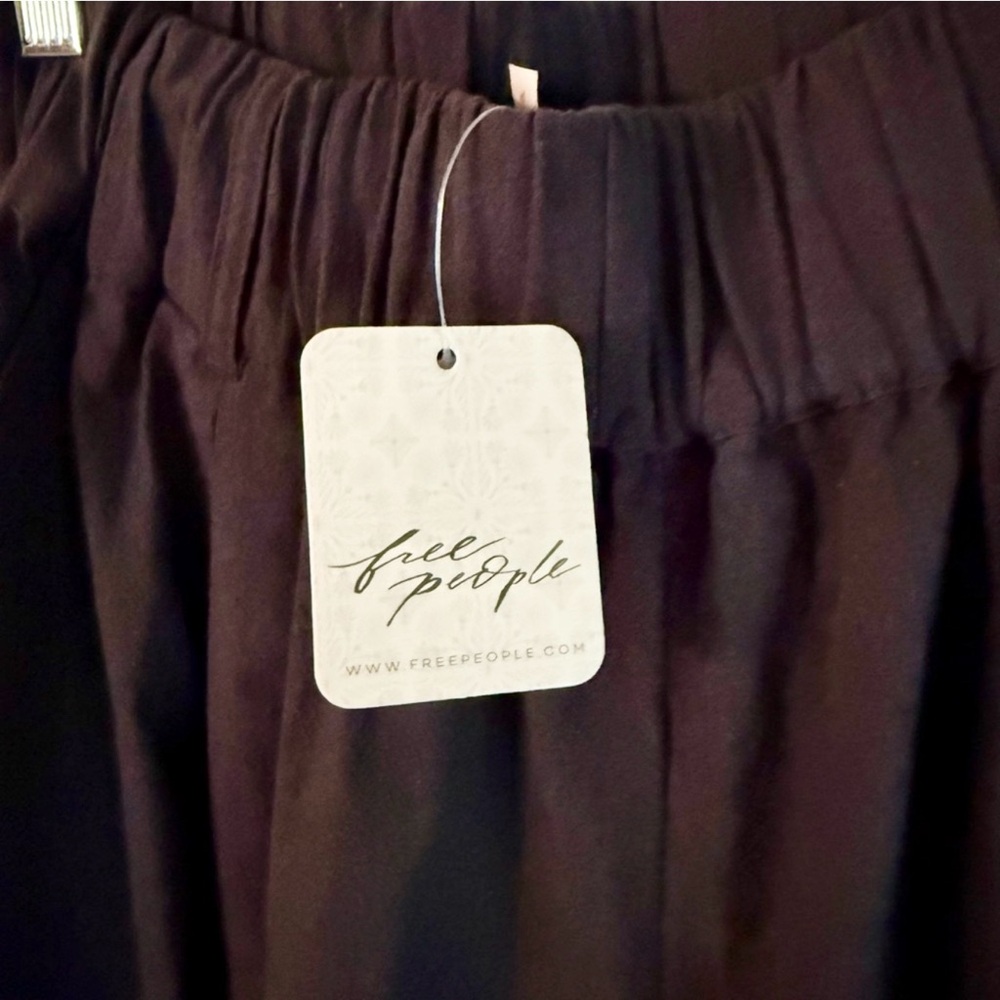 Free People NWT Slouchy Pull-On Pants Small Black Balloon Leg Comfy Lounge - Picture 6 of 7